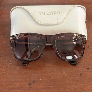 Valentino Brown Lace-Pattern Square Sunglasses